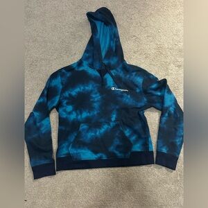💙Champion Tie Dye Hoodie size: medium